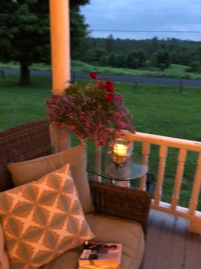 Apartament Country Farmhouse East Montpelier Zewnętrze zdjęcie